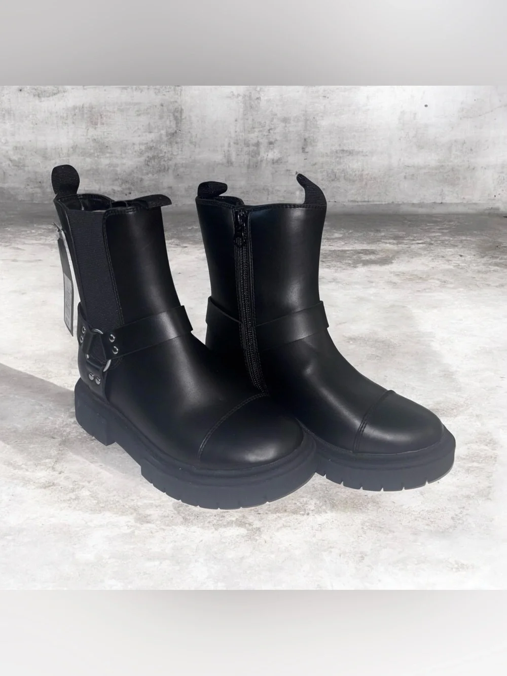 Art Class Black Chunky Crosby Moto Boots with Buckle Strap Girls Size 1